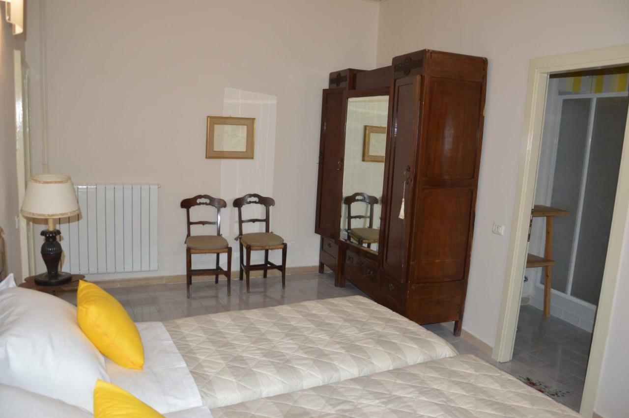 Casa Ciri Bed & Breakfast Foligno Kültér fotó
